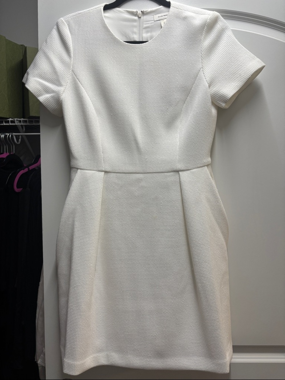 Club Monaco White Textured Short Sleeve Mini Dress
